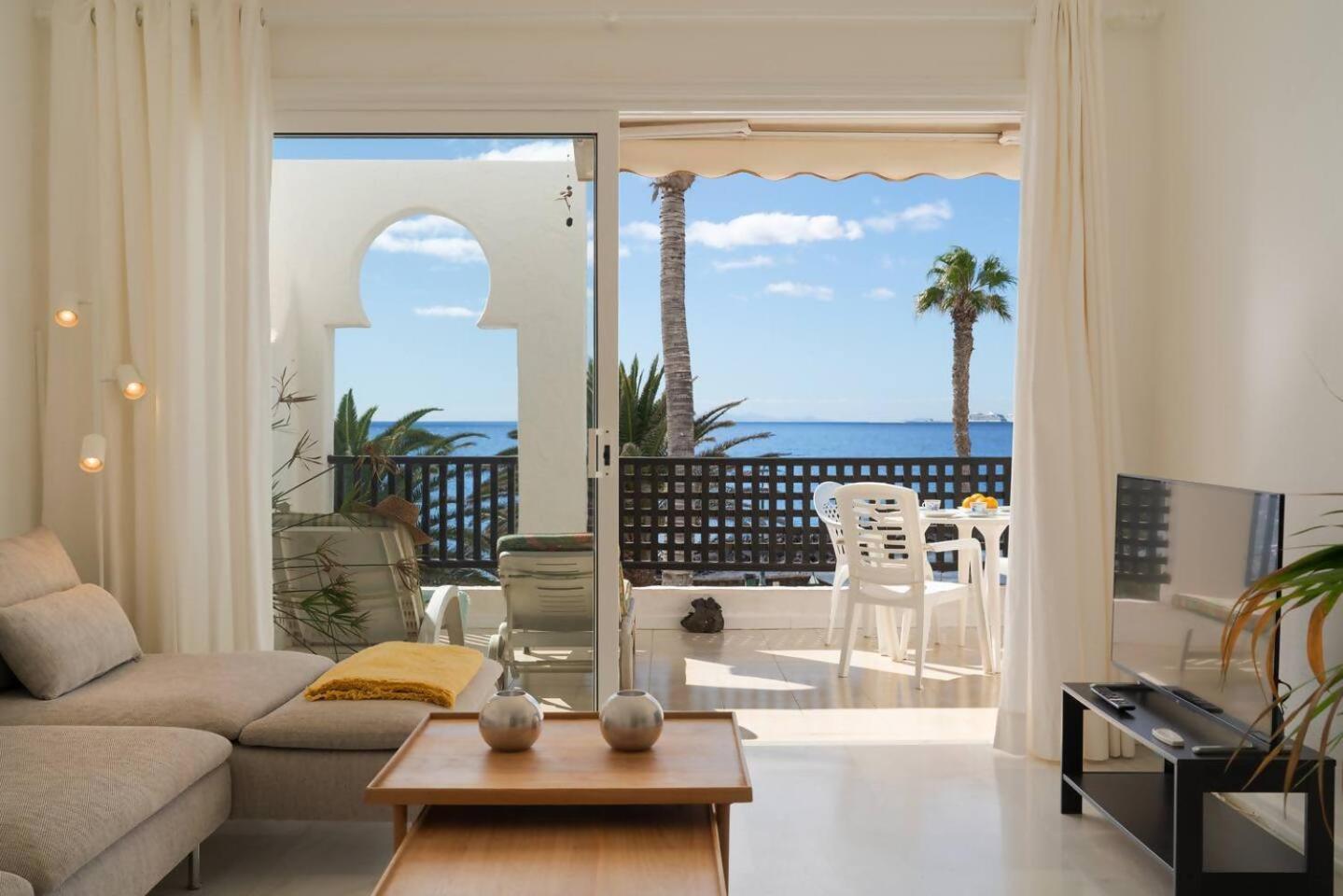 Magnifico Alojamiento Con Vistas Al Oceano Costa Teguise Esterno foto